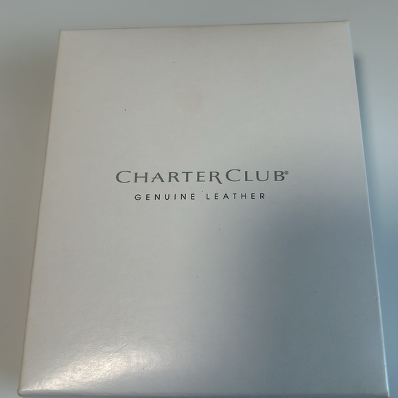 Charter Club Genuine Red Leather Card Case w/ID Window - Picture 11 of 11